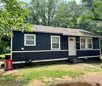 103 Linda Ln
