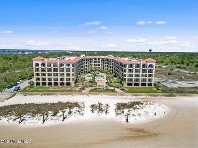 900 Village Ln APT 442