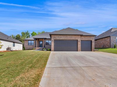 2133 N Silver Charm Avenue