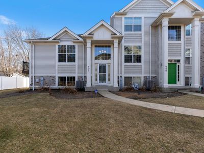 Property at 922 Summit Creek Dr, Shorewood, IL