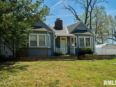 436 Hickory Grv E