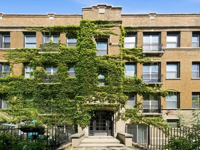 1221 W Greenleaf Ave APT 3S