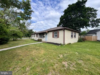 54 Warwick Rd