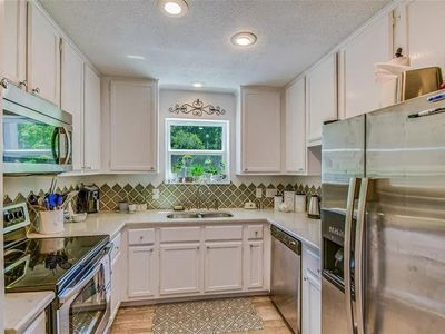 6600 Valleyside Rd #B-8