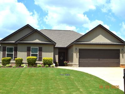 Property at 305 Kendall Ct, Perry, GA