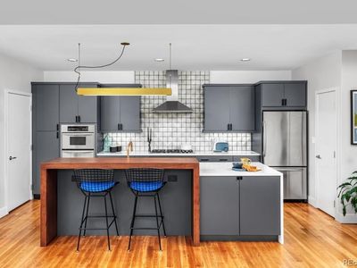 1401 Delgany Street #203