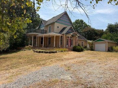 3075 Sawmill Rd
