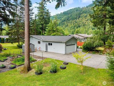 3031 Ridgeview Drive