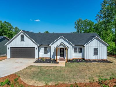 160 Holmes Dr