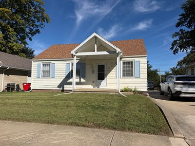 810 W Vine St