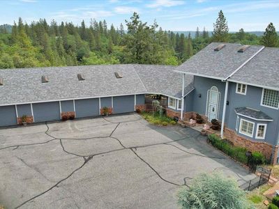 1890 John Muir Dr