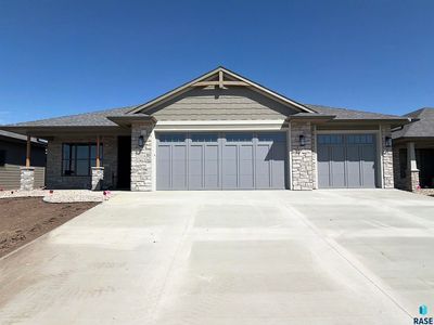 7004 E Copper Stone Cir