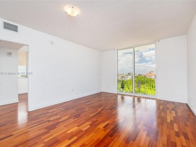 2030 S Douglas Rd APT 624