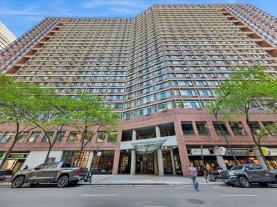 211 E Ohio St APT 2216