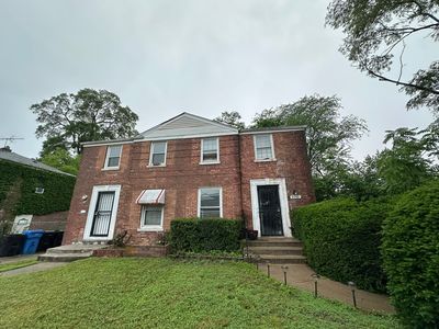 9742 S Hoxie Ave