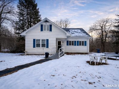 303 Bulkeley Hill Road