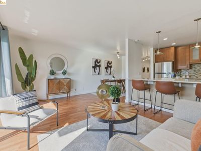 5 Embarcadero W APT 126