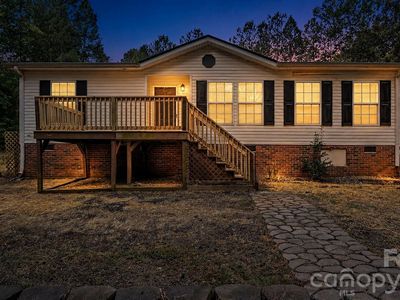 442 Lambs Way