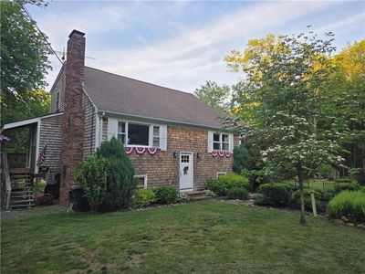 36 White Oak Dr