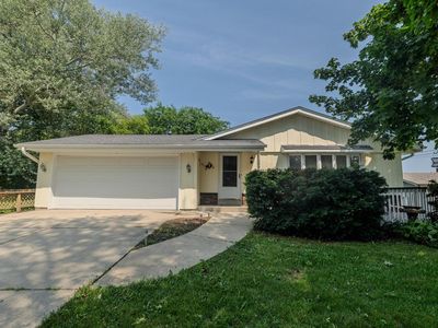 10090 South Chicago ROAD