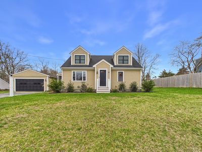 18 Shaker Rd