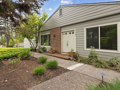 Property at 1397 Bonniebrae Dr, Lake Oswego, OR