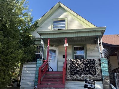 1562 West Odell STREET