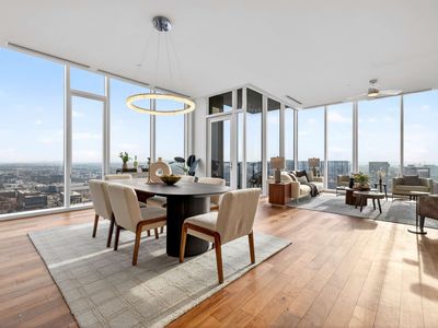 160 2nd Ave S APT 3502