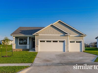 Property at 16318 Ironwood Ln, Urbandale, IA