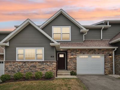 103 Willow Ln
