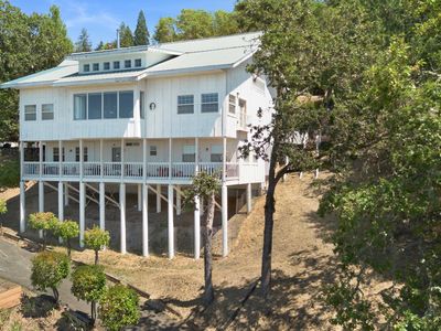 1380 SE Laurel Ct