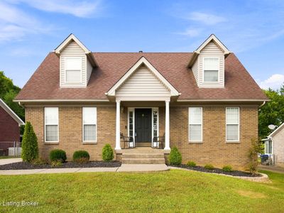 121 Holly Hills Dr