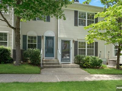 2262 Nash Ct
