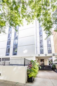 1339 N Dearborn St APT 15A