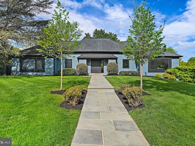 1228 Perry William Dr