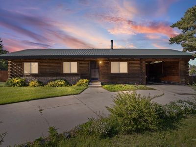 2009 Glen View Dr