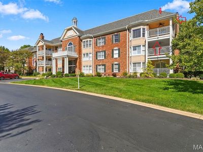 208 Ambridge Ct APT 303