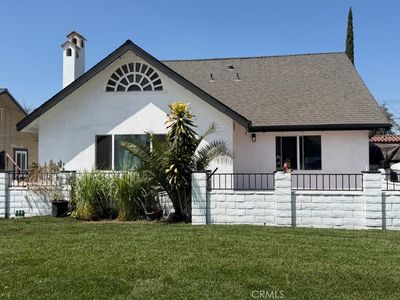 1161 N La Cadena St