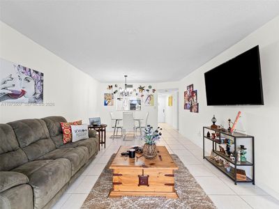 901 Colony Point Cir APT 304
