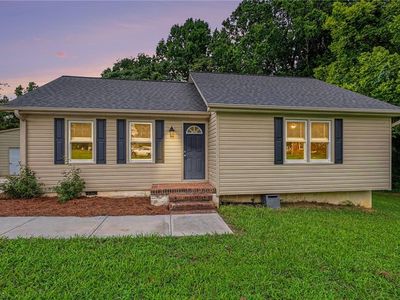 225 Meadow Trl