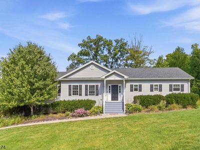 58 Leslie Dr