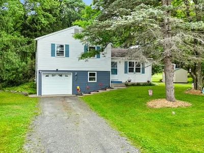 19 Willow Ln