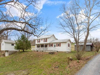 12111 Sleepy Hollow Ln
