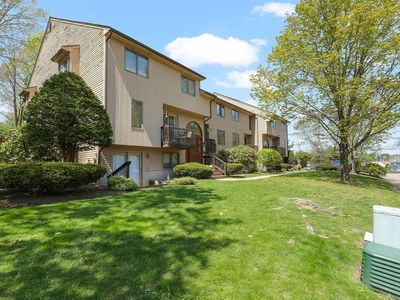 880 Landry Ave Unit 7
