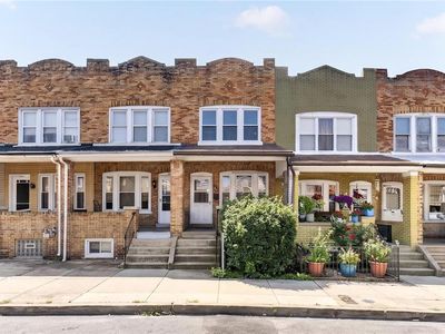 244 1/2 E South St