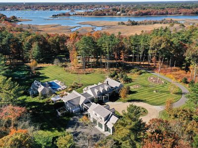 25 Hammetts Cove Road