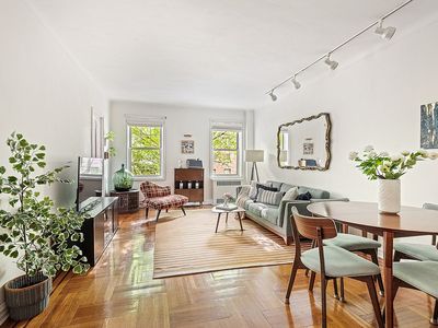 601 E 19th St APT 3F