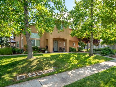1299 Heavenly Oak Ln