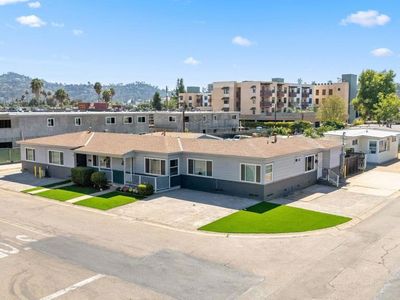 315 W Cypress Ave W