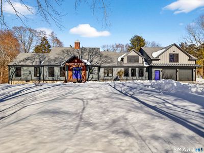 34 Johnny Cake Hill Road